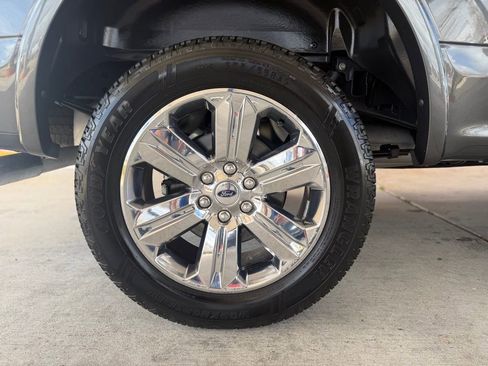 Used 2020 Ford F150 Lariat w/ Equipment Group 502A Luxury image 10