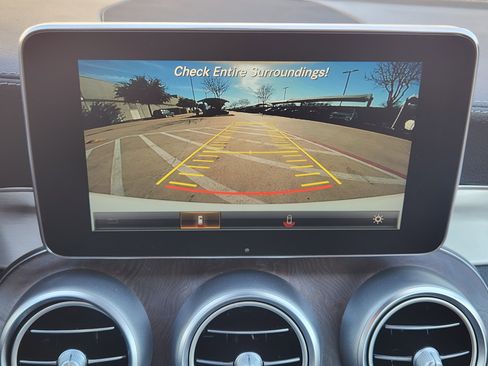 Used 2017 Mercedes-Benz C 300 4MATIC Cabriolet image 19