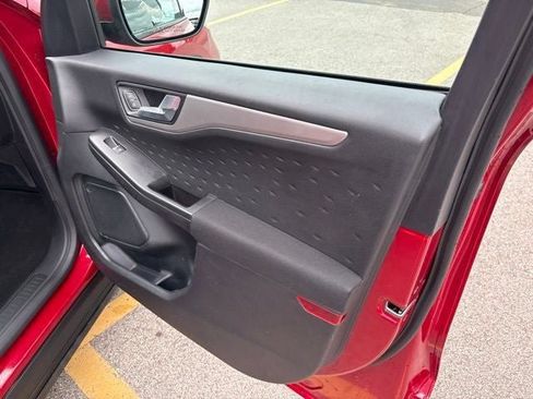 Used 2020 Ford Escape SE AWD/4WD image 6