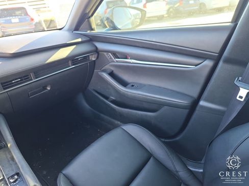 Used 2021 MAZDA MAZDA3 s image 20