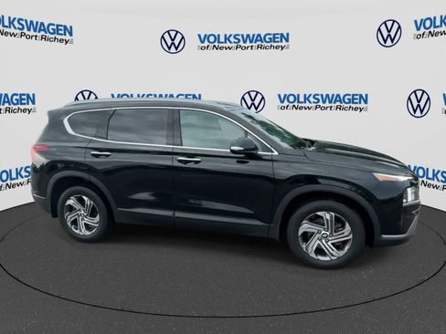 Used 2023 Hyundai Santa Fe SEL FWD image 9