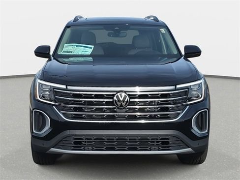 New 2026 Volkswagen Atlas SE image 2