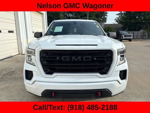 Used 2019 GMC Sierra 1500 2WD Crew Cab w/ Convenience Package image 2