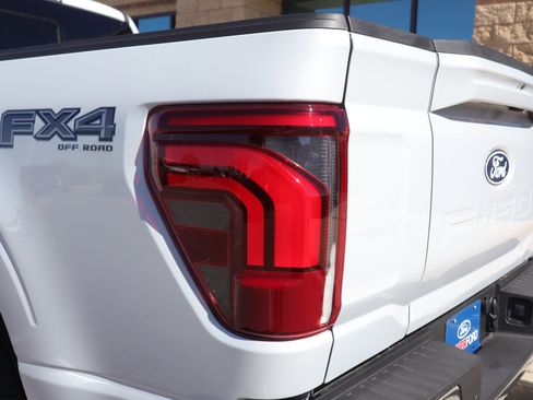 New 2025 Ford F150 Lariat w/ Equipment Group 502A High image 18