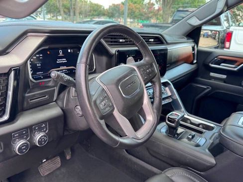 Used 2022 GMC Sierra 1500 Denali AWD/4WD image 26