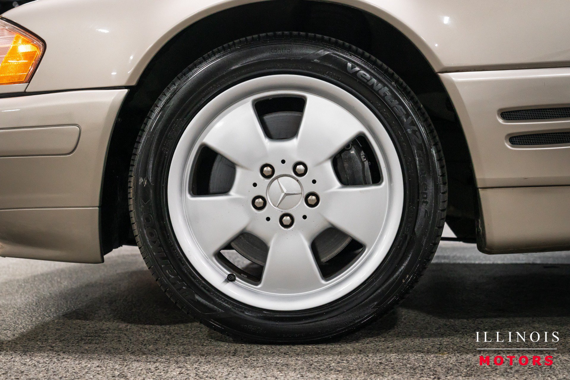 Used 1999 Mercedes-Benz SL 500 image 9