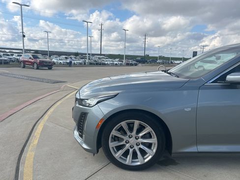 Used 2023 Cadillac CT5 Luxury w/ Sun And Sound Package image 2