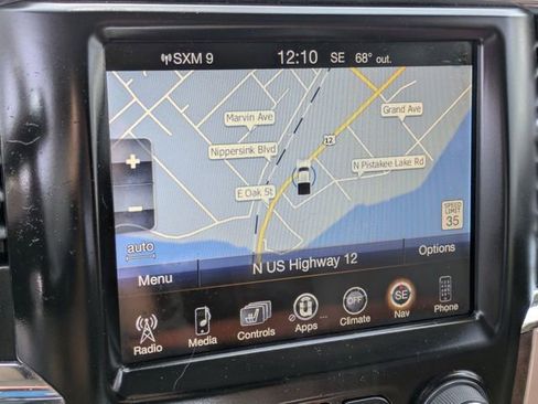 Used 2017 RAM 3500 Laramie Longhorn image 19