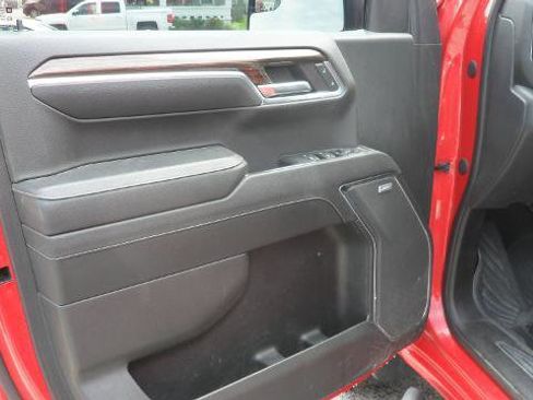 Used 2023 Chevrolet Silverado 1500 LT Trail Boss w/ Convenience Package II AWD/4WD image 23