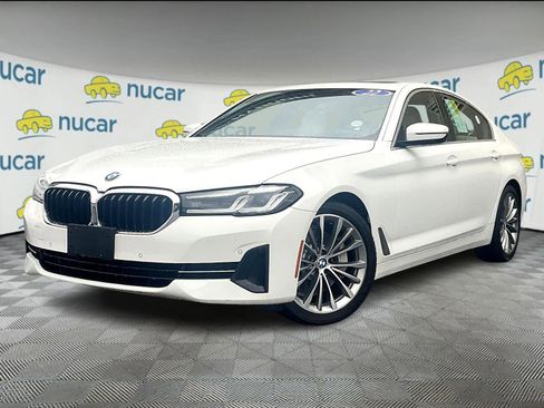 Used 2022 BMW 530i xDrive w/ Premium Package image 3