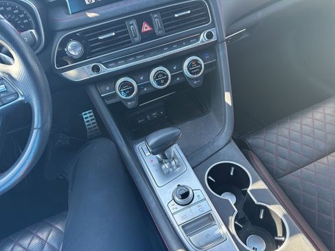 Used 2020 Genesis G70 3.3T w/ Sport Package image 24