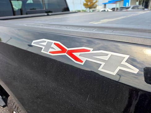 Used 2022 Chevrolet Silverado 1500 LT w/ Max Trailering Package AWD/4WD image 18