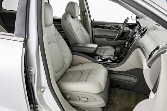 Used 2016 Buick Enclave Premium w/ Experience Buick Package FWD image 39