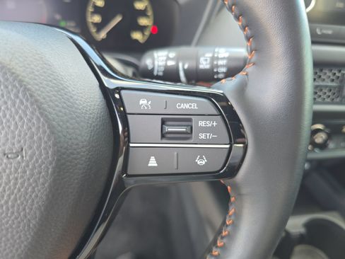 Certified 2025 Honda HR-V Sport image 23
