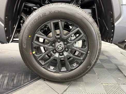 New 2026 Toyota Tundra SR5 AWD/4WD image 15
