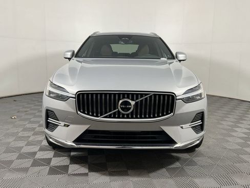 Used 2023 Volvo XC60 B5 Plus w/ Protection Package image 4