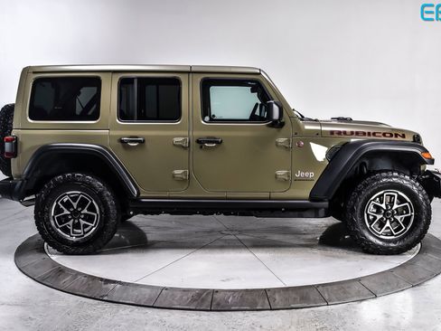 Used 2026 Jeep Wrangler Unlimited Rubicon AWD/4WD image 7