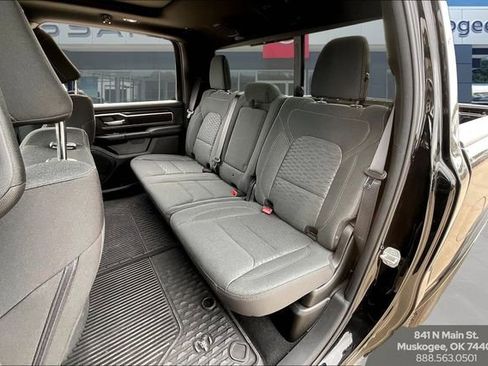 Used 2025 RAM 1500 Big Horn AWD/4WD image 23