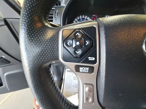Used 2018 Toyota 4Runner Limited AWD/4WD image 20