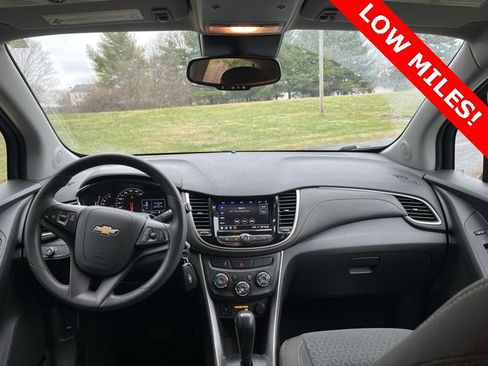 Used 2021 Chevrolet Trax LS w/ Tint and Cruise Package image 3