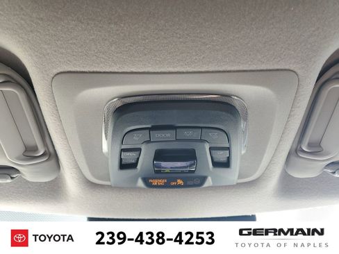New 2026 Toyota Corolla Cross XLE FWD image 32