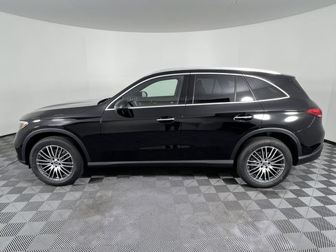 Used 2026 Mercedes-Benz GLC 300 4MATIC image 9