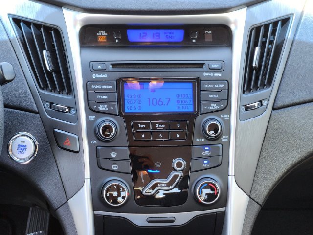 Used 2012 Hyundai Sonata SE FWD image 20