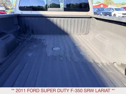 Used 2011 Ford F350 Lariat w/ Lariat Interior Pkg image 12