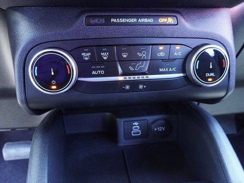 Used 2025 Ford Escape ST-Line w/ Equipment Group 301A FWD image 19