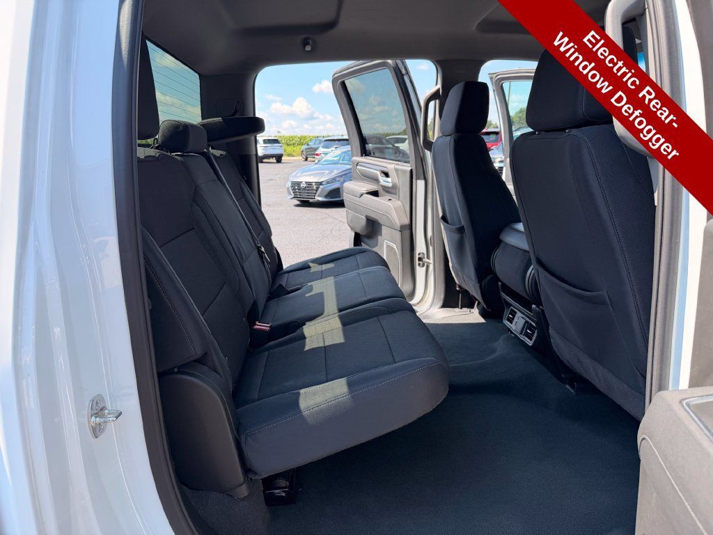 Used 2025 Chevrolet Silverado 2500 LT AWD/4WD image 39