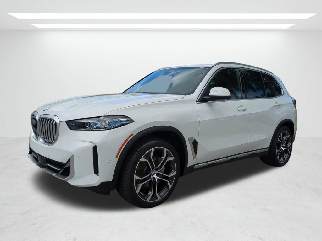 New 2026 BMW X5 sDrive40i w/ Parking Assistance Package RWD image 8