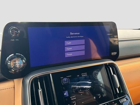 New 2026 Lexus LX 700h Luxury image 31