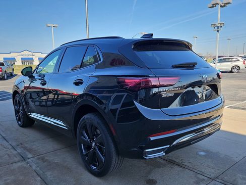 Used 2024 Buick Envision Sport Touring image 3