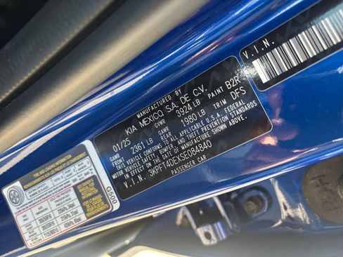 Used 2025 Kia K4 FWD image 28