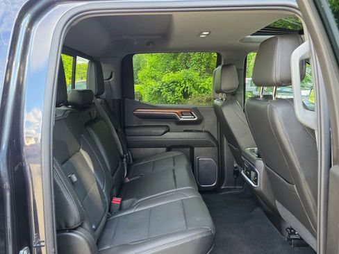Used 2022 GMC Sierra 1500 Denali image 33