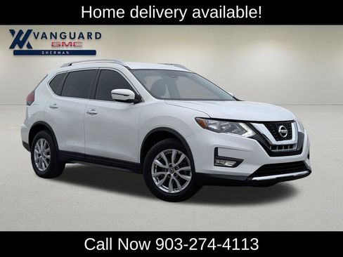 Used 2020 Nissan Rogue SV image 1