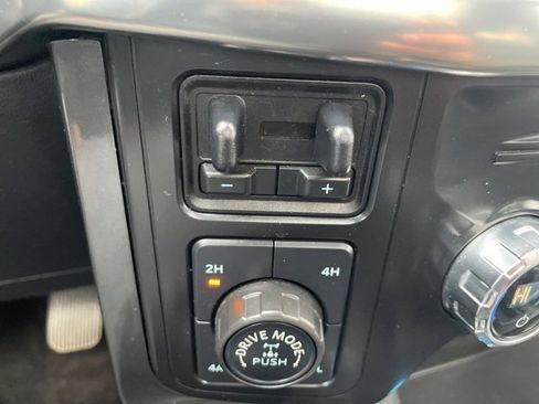 Used 2021 Ford F150 Lariat w/ Equipment Group 502A High image 25