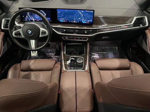 Certified 2024 BMW X5 xDrive40i w/ M Sport Package image 16