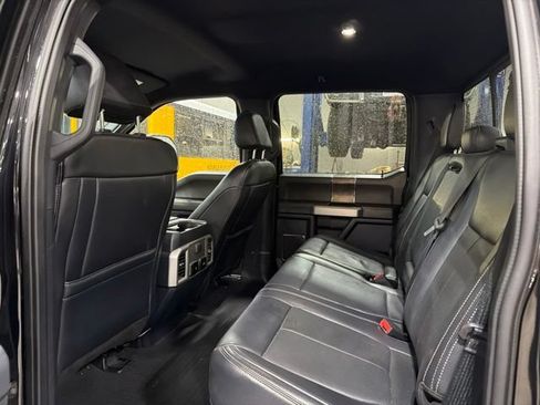 Used 2022 Ford F350 Lariat w/ Lariat Value Package AWD/4WD image 9