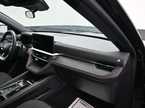 Used 2025 Ford Explorer ST-Line AWD/4WD image 11