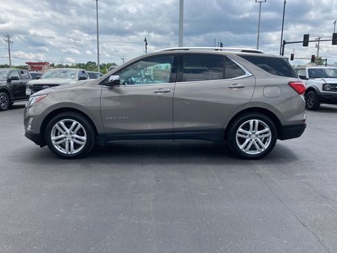 Used 2019 Chevrolet Equinox Premier FWD image 3