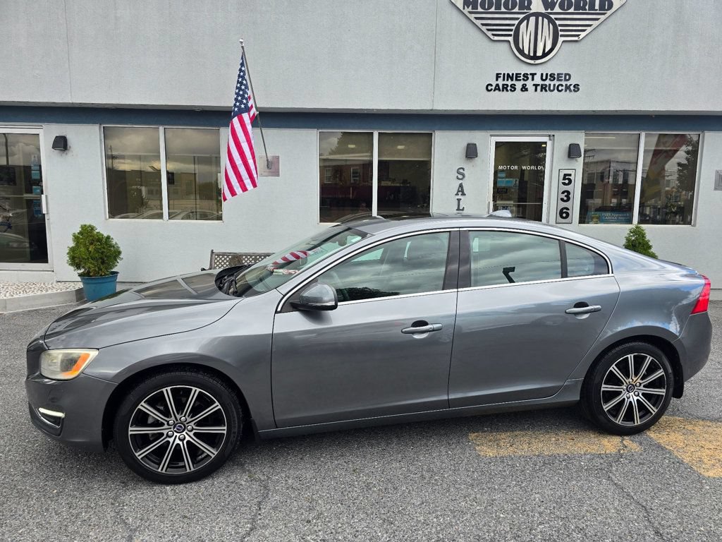 Used 2018 Volvo S60 T5 Inscription Platinum w/ Climate Package FWD image 7
