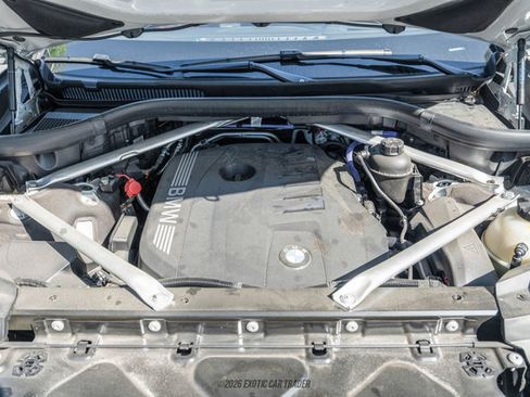 Used 2024 BMW X7 xDrive40i image 14