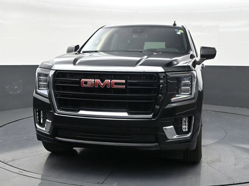 Used 2023 GMC Yukon SLE w/ Gmc Pro Safety Plus Package image 8