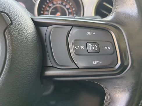 Used 2019 Jeep Wrangler Unlimited Sport S AWD/4WD image 27