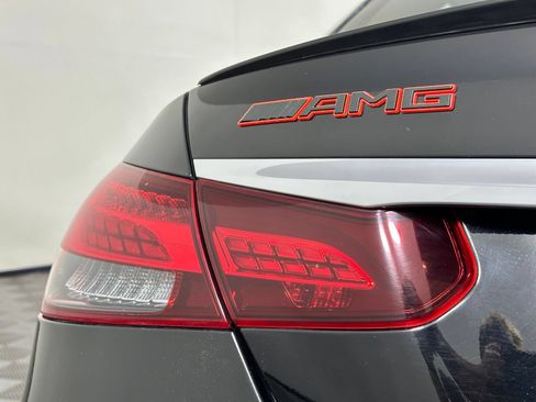 Used 2022 Mercedes-Benz E 53 AMG 4MATIC Sedan image 35