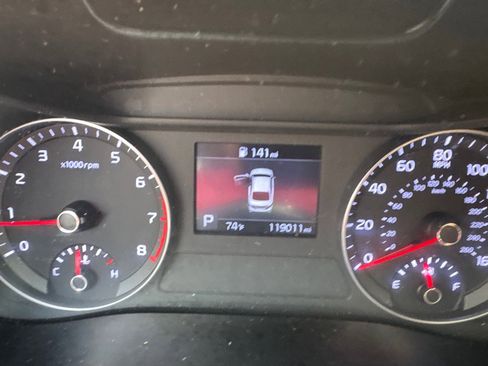 Used 2019 Kia Forte S image 9