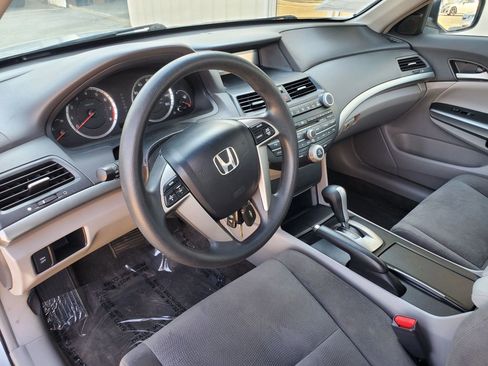 Used 2009 Honda Accord EX image 23