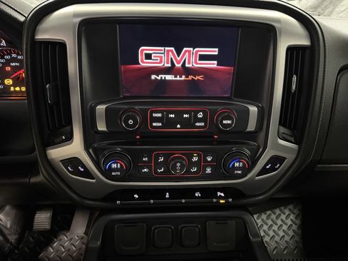 Used 2014 GMC Sierra 1500 SLT w/ SLT Crew Cab Value Package image 20