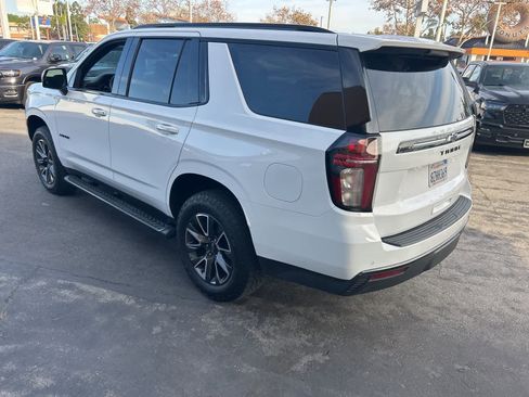 Used 2022 Chevrolet Tahoe Z71 w/ Luxury Package image 5